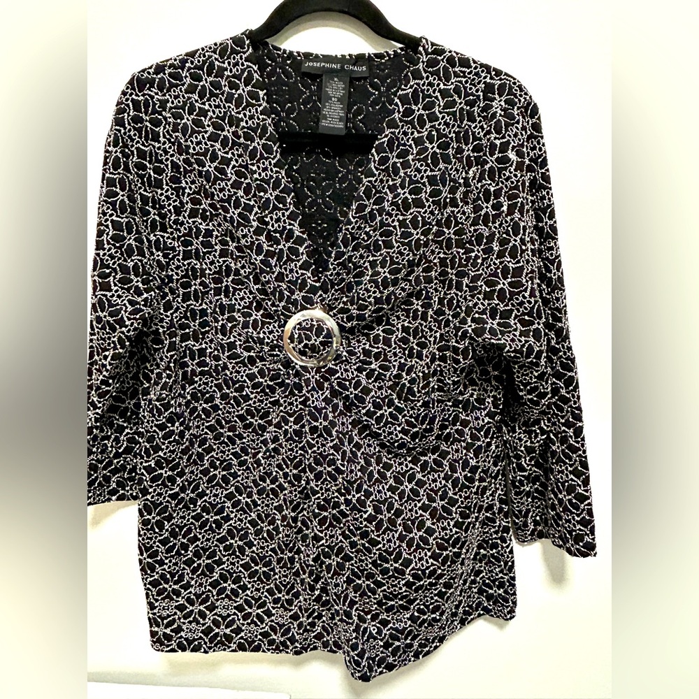 Women's Josephine Chaus Black White Stretch Lace Flowers V Neck Silver Buckle Xl